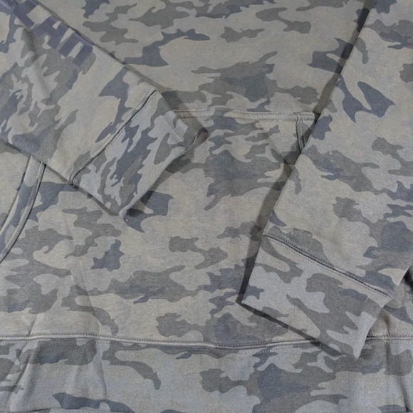 Caterpillar Cat Foundation Trademark Banner Hoodie Sweatshirt Men 2XL Camo NWT - Picture 4 of 12